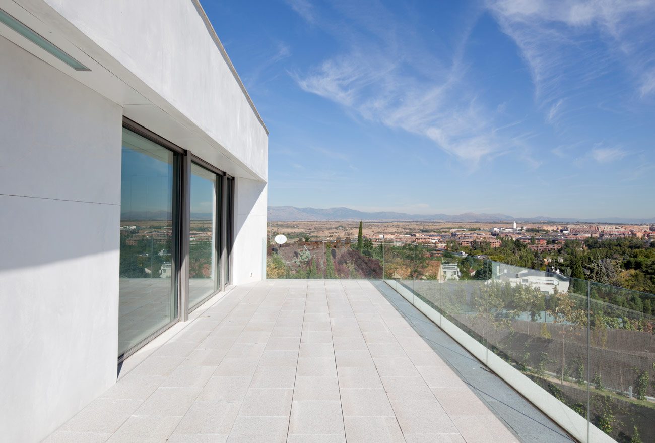 viviendas en mirasierra vista terraza fotografía olalquiaga arquitectos 2009